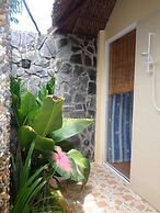 Ninila Fruit Farm Bungalow