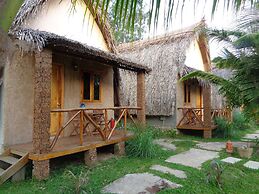 Ninila Fruit Farm Bungalow