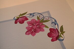 Azalea & Glicine House
