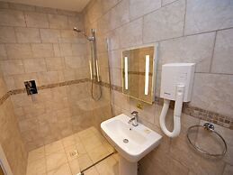 Harbourside Apartments