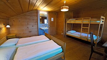 Youth Hostel Leissigen