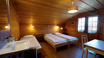 Youth Hostel Leissigen