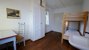 Youth Hostel Leissigen