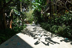 Hula Hula Resort Ao Nang