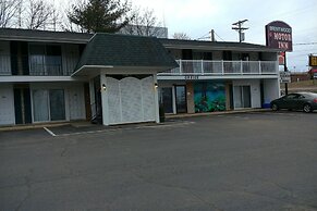 Brentwood Motor Inn