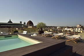 Glance Hotel In Florence