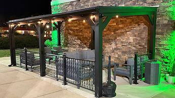 La Quinta Inn & Suites by Wyndham Forsyth