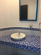 Hostal Central Beach