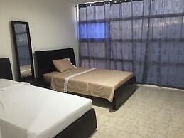 Hostal Central Beach