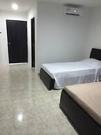 Hostal Central Beach