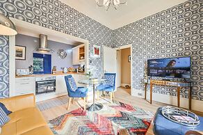 Muntham Holiday Apartments & Town House