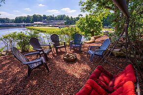 Bluebird Bay Resort