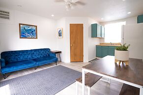 Bluebird Bay Resort