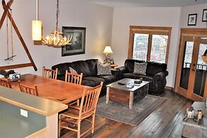 Arapahoe Lodge 1 Bed 2 Bath
