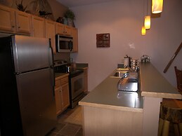 Arapahoe Lodge 1 Bed 2 Bath