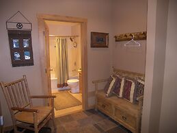 Arapahoe Lodge 1 Bed 2 Bath
