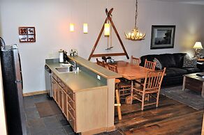 Arapahoe Lodge 1 Bed 2 Bath