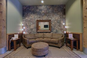 Arapahoe Lodge 1 Bed 1 Bath B