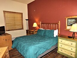 Arapahoe Lodge 1 Bed 1 Bath B