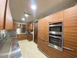 Grand Hotel Djibloho