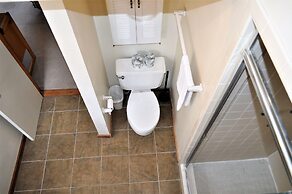 Tennis Townhome 2 Bed 2.5 Bath