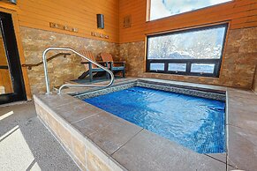 Tennis Townhome 2 Bed 2.5 Bath