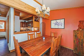 Tennis Townhome 2 Bed 2.5 Bath