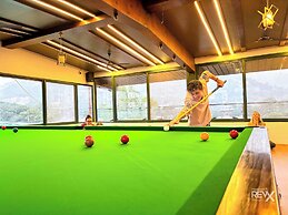 Hotel Green View - Behind Pramarth Niketan