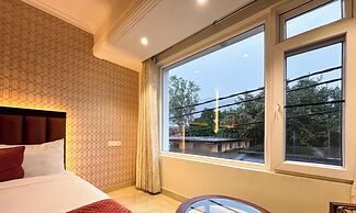 Hotel Green View - Behind Pramarth Niketan