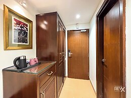 Hotel Green View - Behind Pramarth Niketan