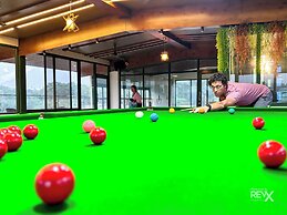 Hotel Green View - Behind Pramarth Niketan