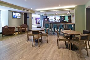 Premier Inn Edinburgh Cc York Place/St James Quarter
