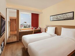 ibis Kochi City Centre Hotel