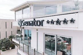 Hotel Senator