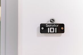Hotel Senator
