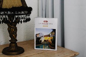 La Dolce Vita Guest House