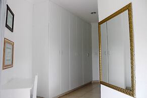 La Dolce Vita Guest House