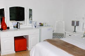 La Dolce Vita Guest House