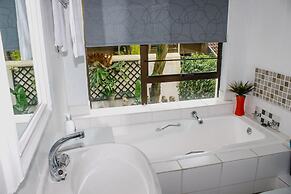 La Dolce Vita Guest House