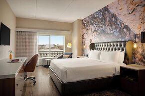 Hotel Indigo Naperville Riverwalk by IHG