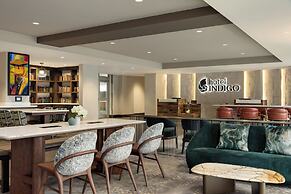 Hotel Indigo Naperville Riverwalk by IHG