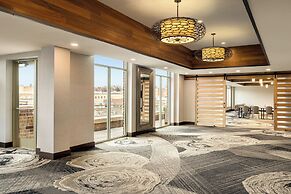 Hotel Indigo Naperville Riverwalk by IHG