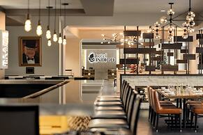 Hotel Indigo Naperville Riverwalk by IHG