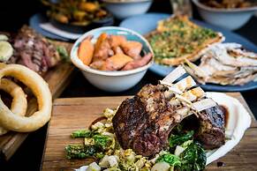 Thompson Nashville, by Hyatt