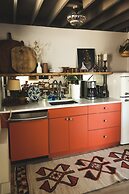 The Frances Modern Inn