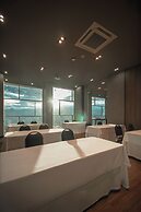 Binn Hotel
