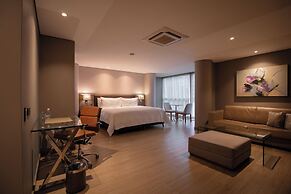 Binn Hotel