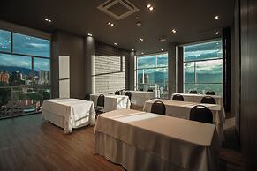 Binn Hotel