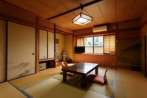 Yufuin Ryokan Nogiku