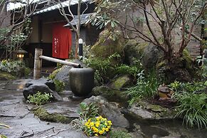 Yufuin Ryokan Nogiku